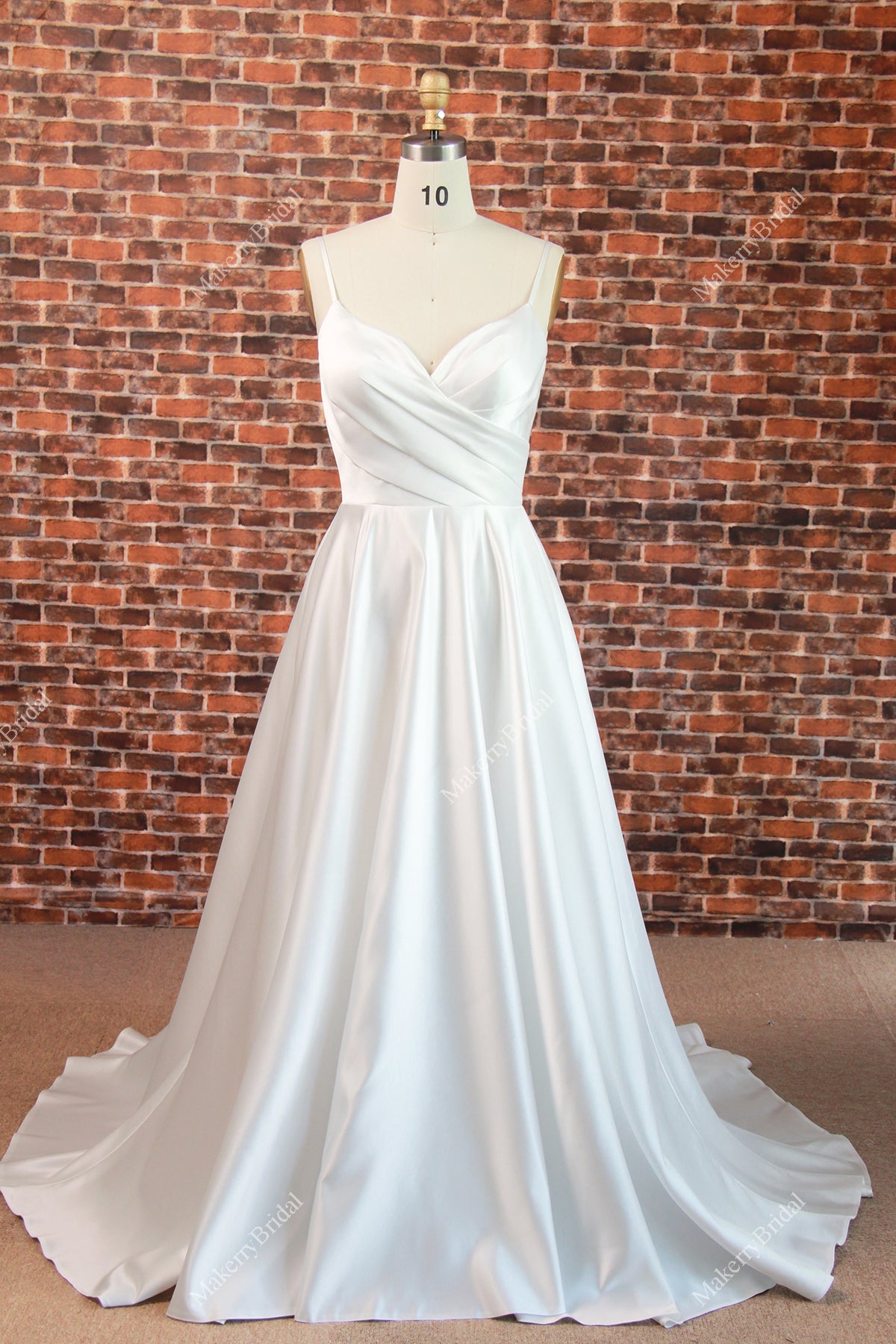 Classy Ball Gown Spaghetti Straps Satin Applique With Veil Long Wedding Dresses main image 0